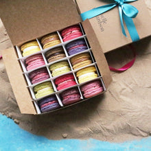 Load image into Gallery viewer, April Flavours of the Month Macaron Gift Box