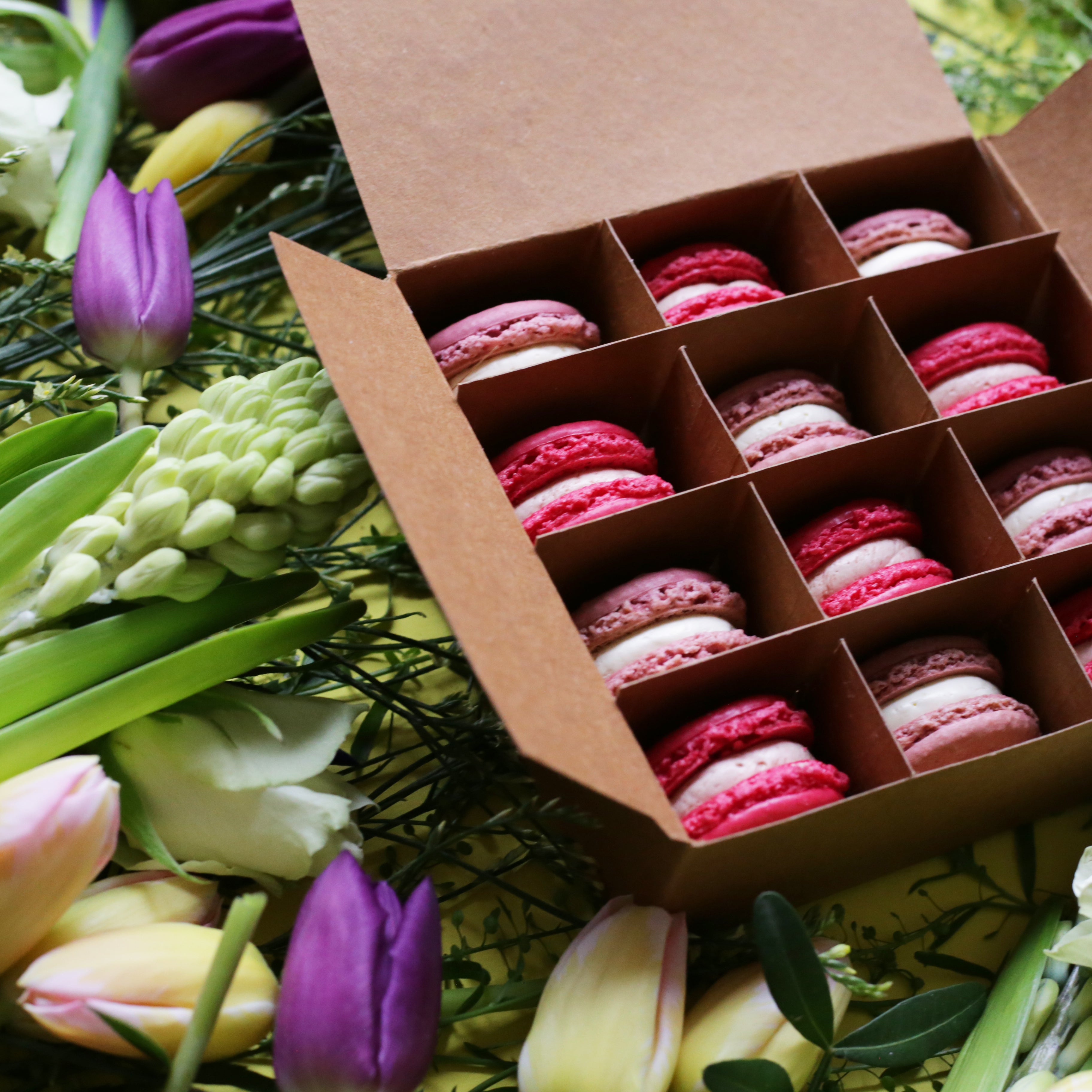 The Pinks Macaron Gift Box