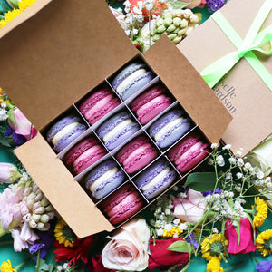 The Blossom Macaron Gift Box