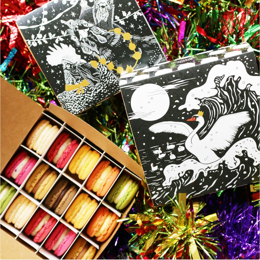 CHRISTMAS MACARON GIFT BOX | PRE-ORDER